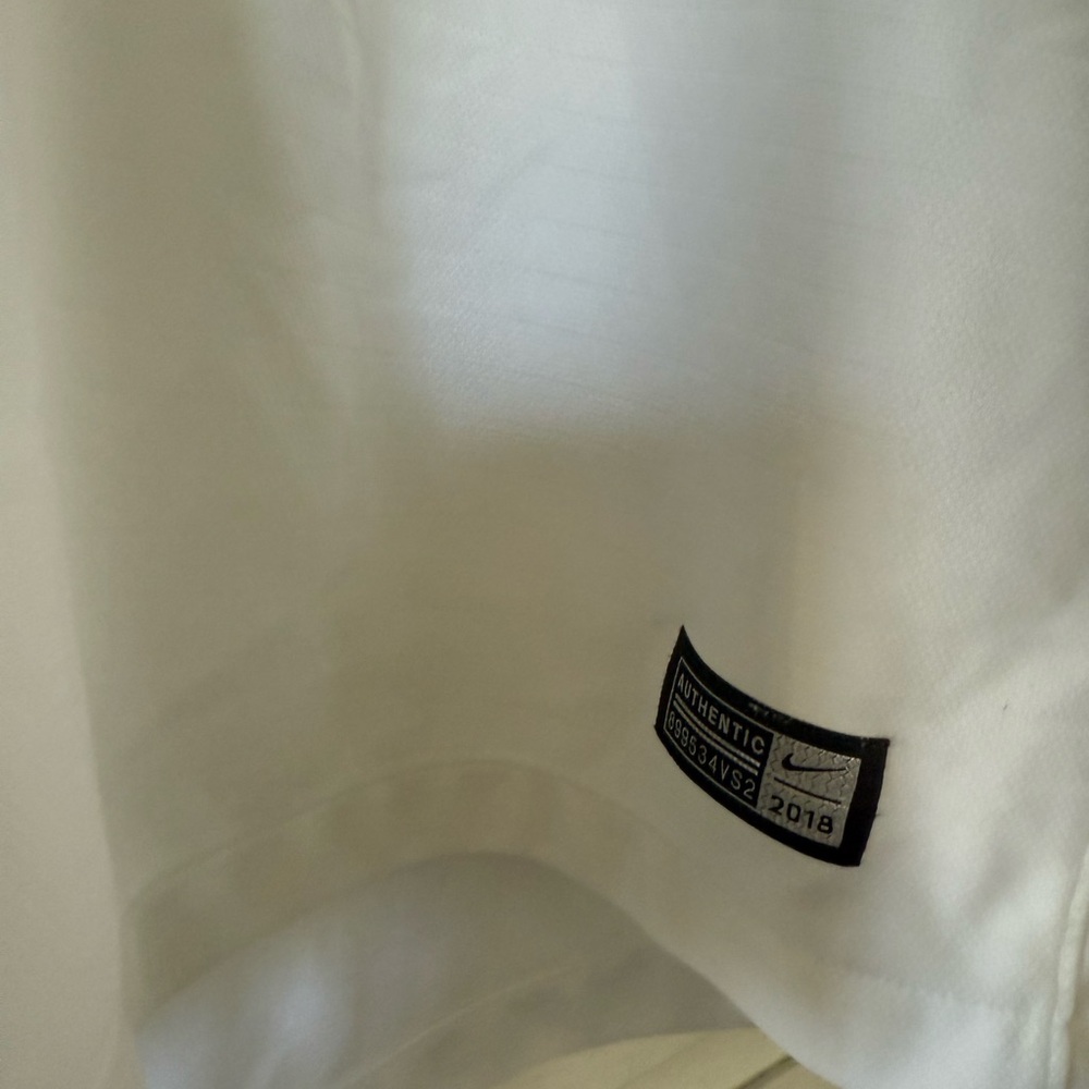 Nike Men's White England Soccer Jersey - Picture 2 of 6